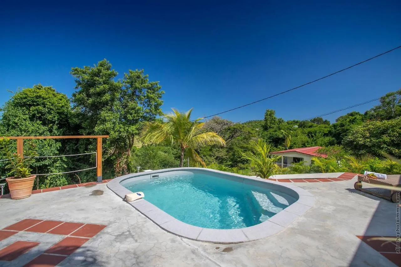 Sunny Bungalow Croisee Decius